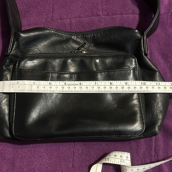 Danier Leather Handbag - Picture 8 of 10